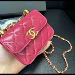 CHANEL Matelasse Mini Pearl Crush Chain Shoulder Crossbody Bag Calf Leather Pink